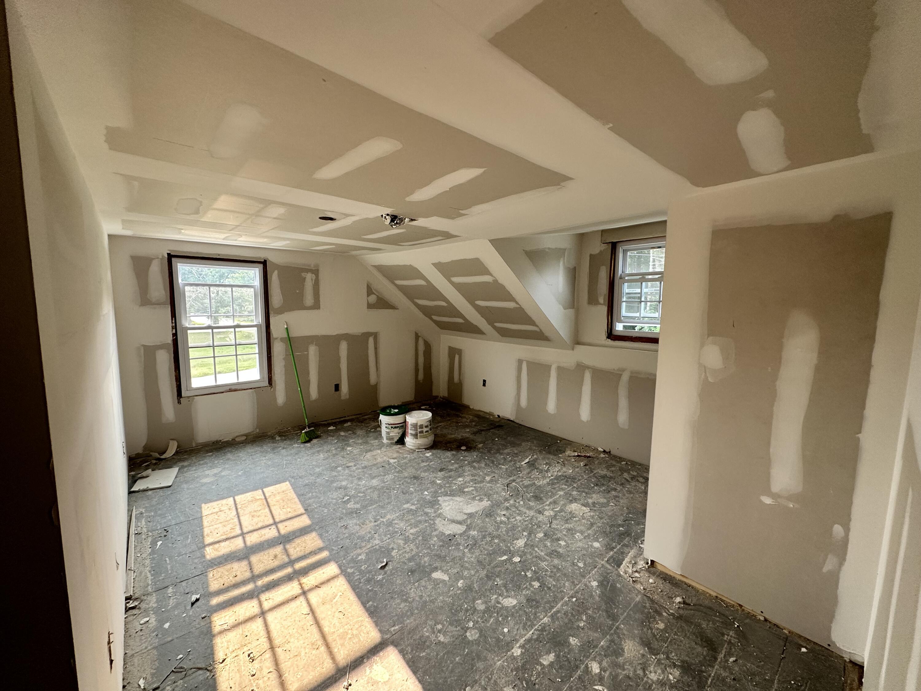 720 River Road Eliot, ME 03903 - Photo 25 of 31 21