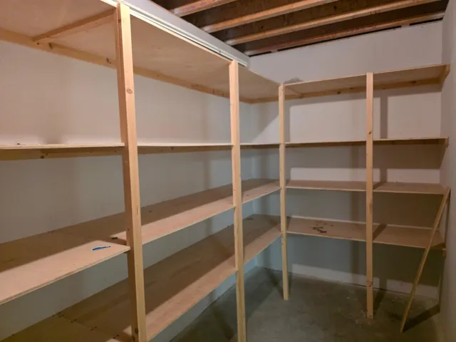 $339,900 | 305 Rock River Drive, Edgerton, MN 56128