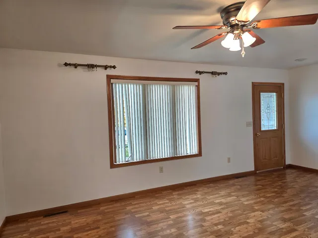 $339,900 | 305 Rock River Drive, Edgerton, MN 56128