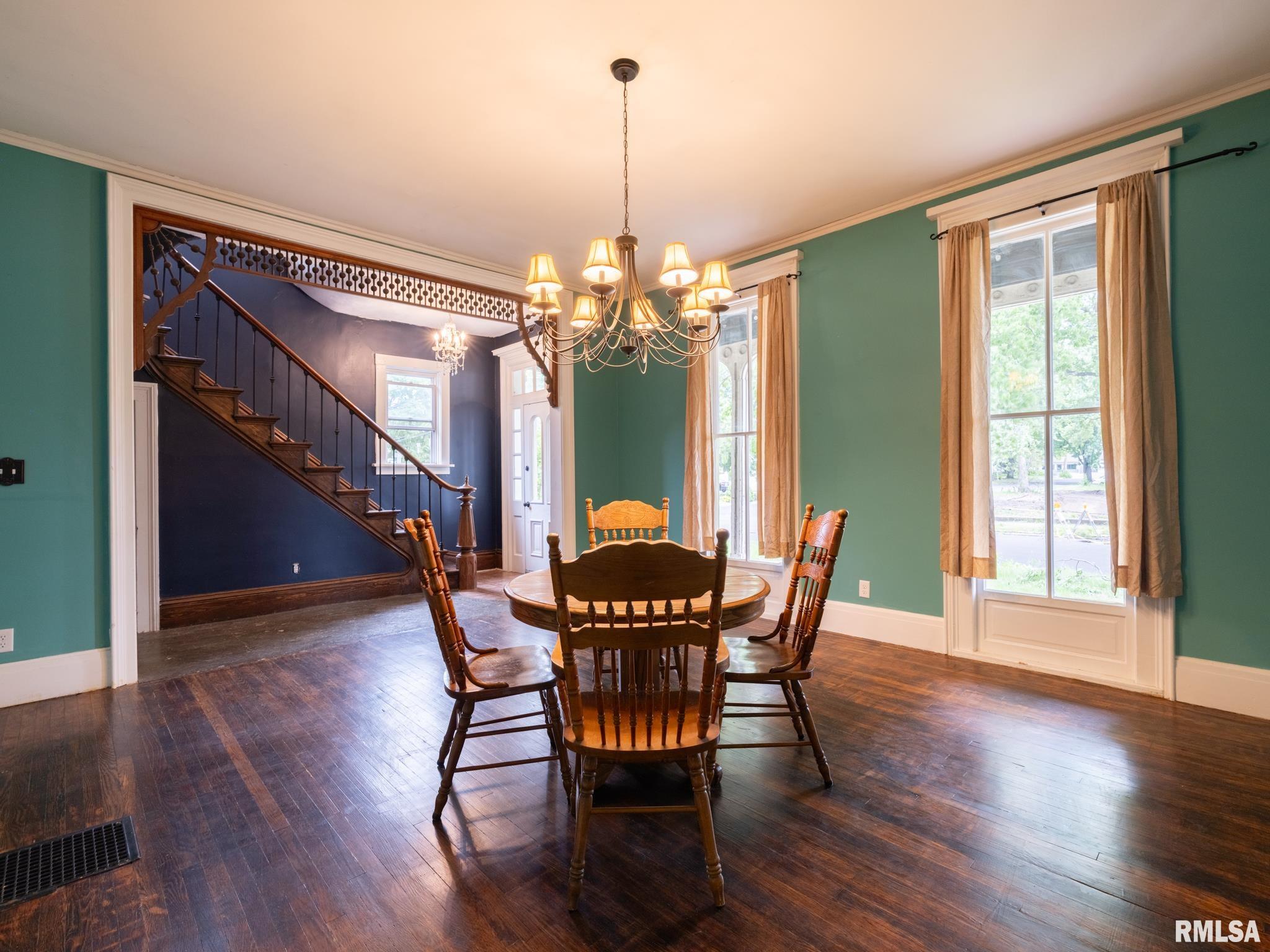 715 North 4th Street Pekin, IL 61554 - Photo 12 of 41