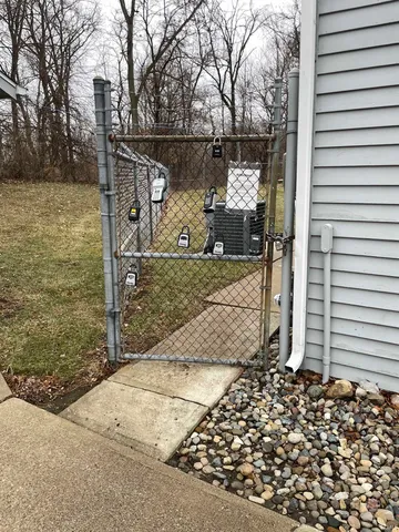 $78,400 | 2937 Westbrook Drive, Unit A107, Fort Wayne, IN 46805