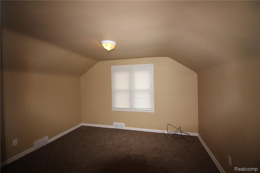 16752 Evergreen Road Detroit, MI 48219 - Photo 15 of 17 IMG_1301.JPG