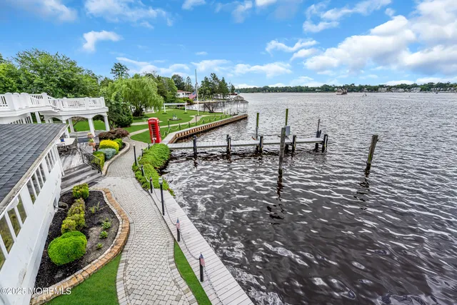 $3,525,000 | 35 Magnolia Lane, Toms River, NJ 08753