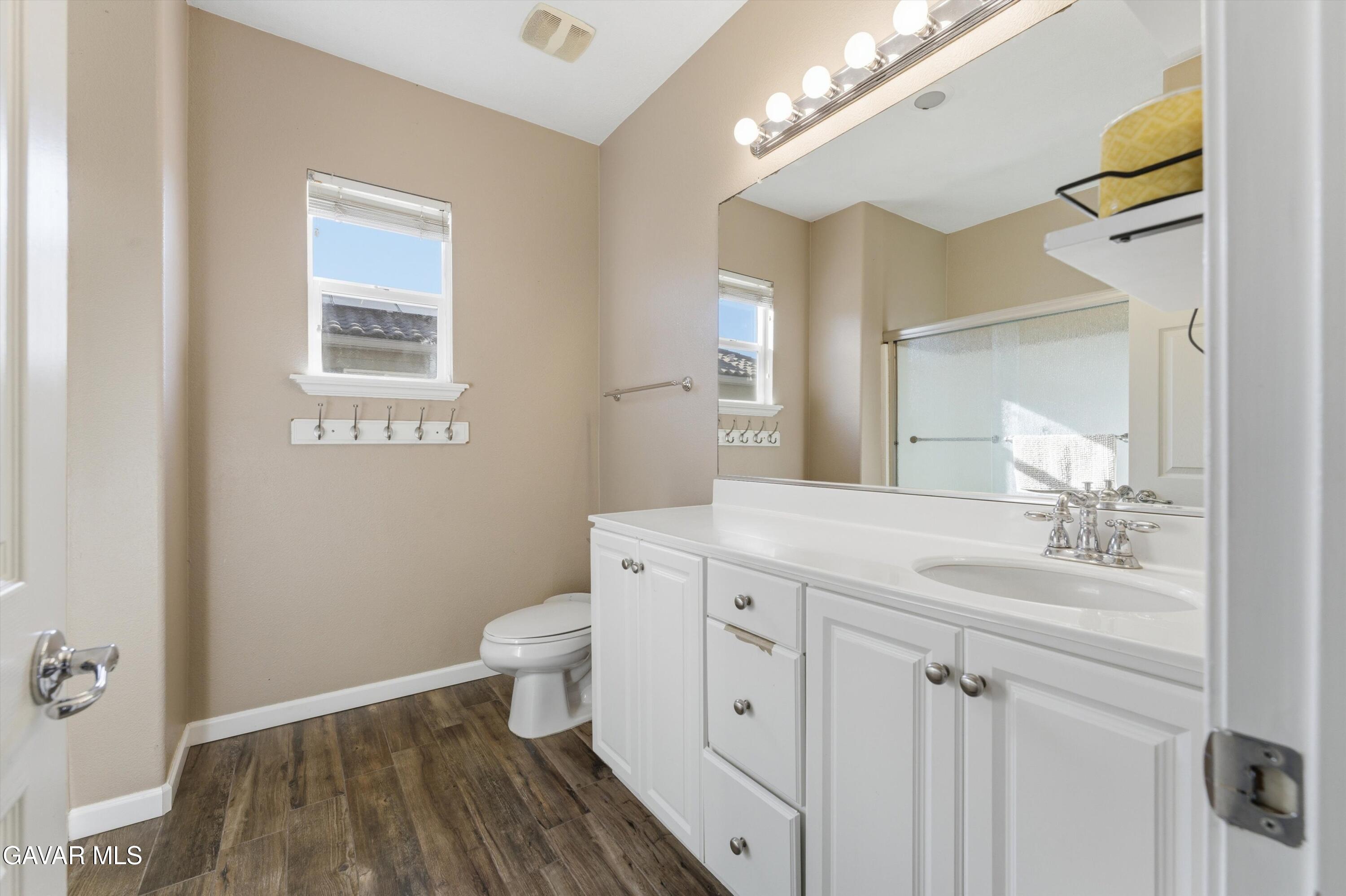 109 Oak Place Tehachapi, CA 93561 - Photo 3 of 25 22-JYP04991