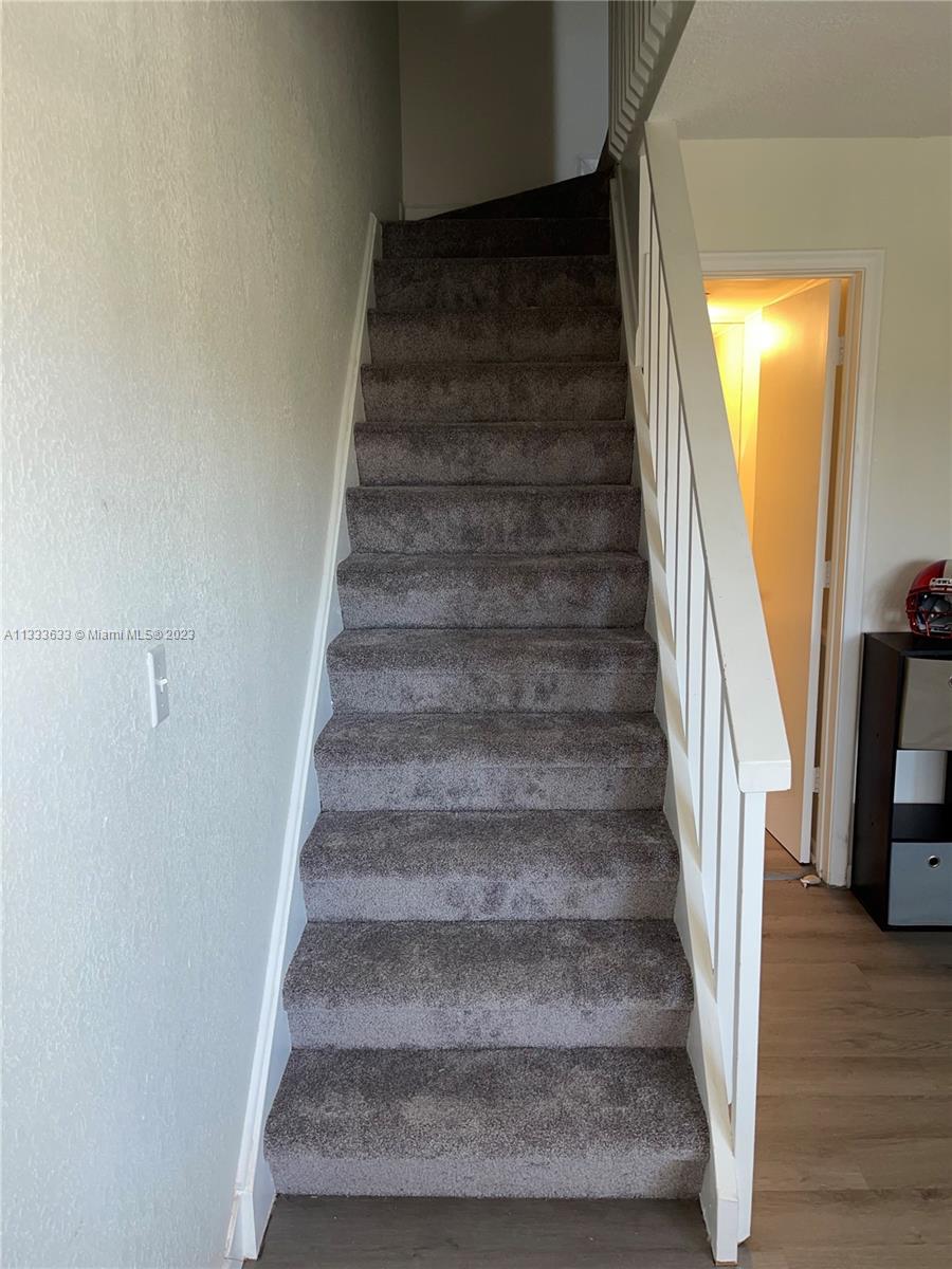 9500 Southwest 3rd Street, Unit C258 Boca Raton, FL 33428 - Photo 7 of 13 a view of entryway