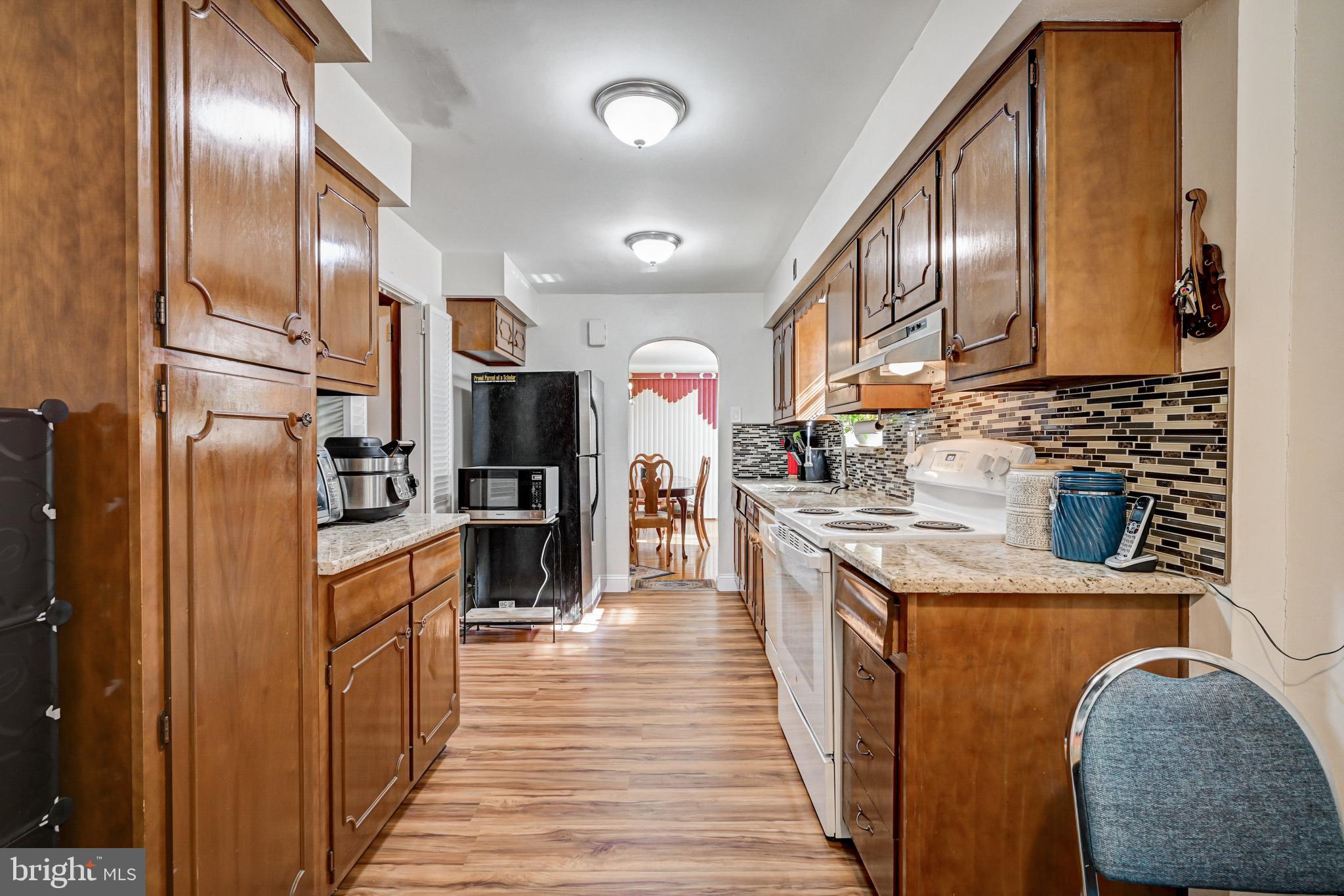 42 Lanfair Road Cheltenham, PA 19012 - Photo 12 of 32 Gallery Image 12