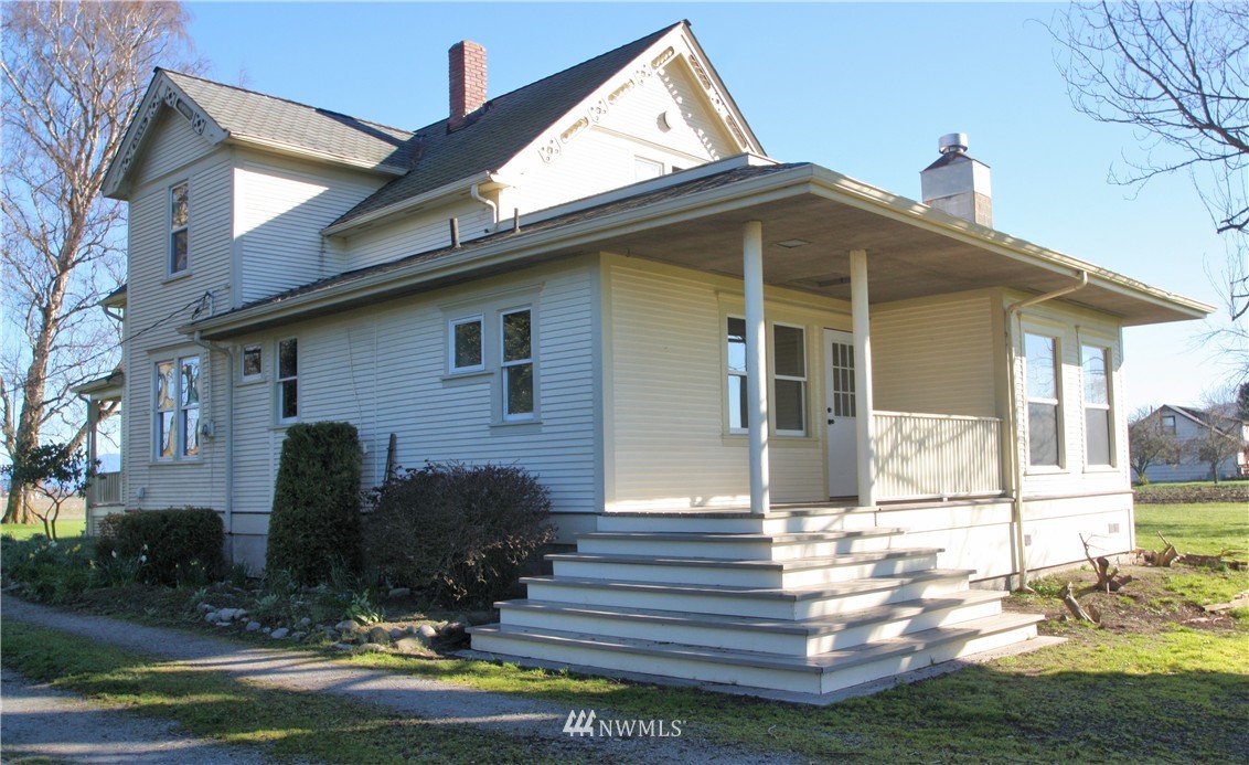 16324 Jungquist Road Mount Vernon, WA 98273 - Photo 2 of 25 Gallery Image 2