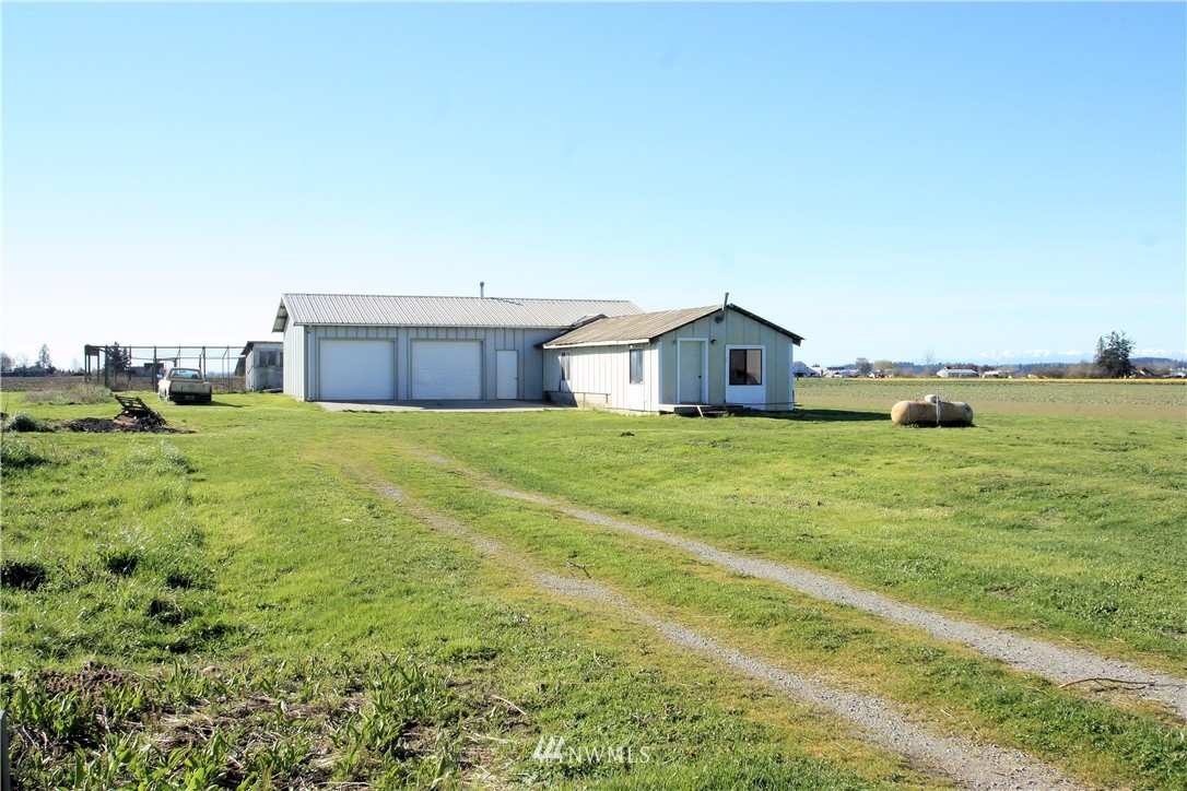 16324 Jungquist Road Mount Vernon, WA 98273 - Photo 11 of 25 Gallery Image 11