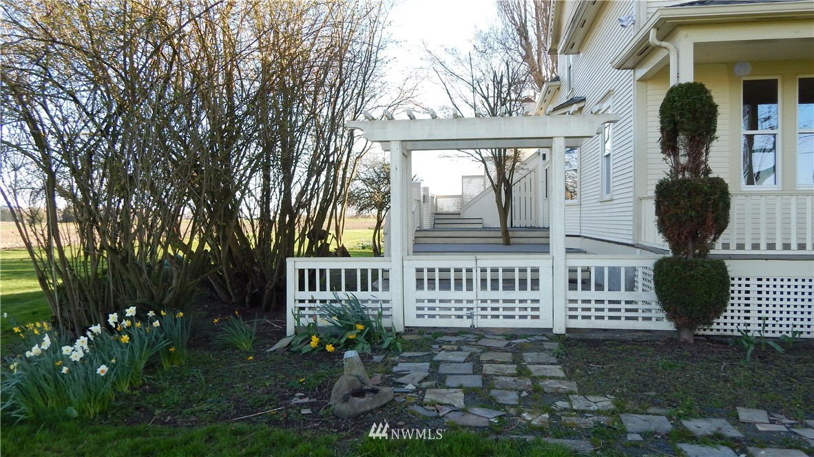 16324 Jungquist Road Mount Vernon, WA 98273 - Photo 10 of 25 Gallery Image 10