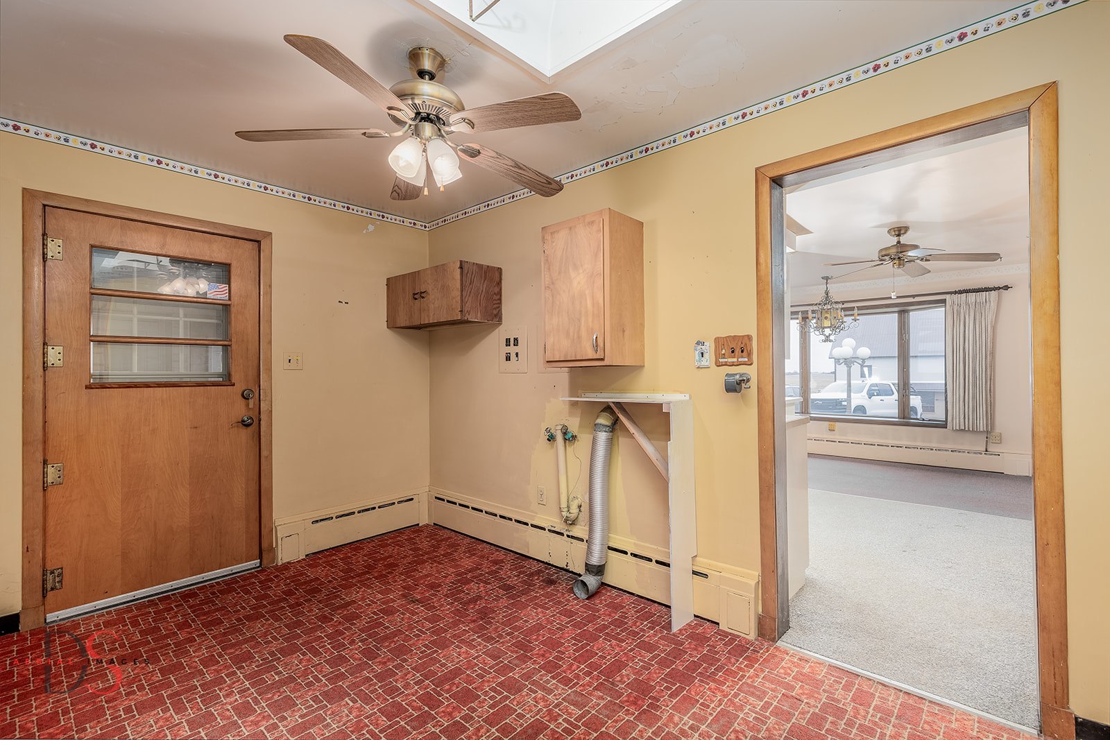 3476 East 27th Road Marseilles, IL 61341 - Photo 18 of 32 a view of an empty room with a window