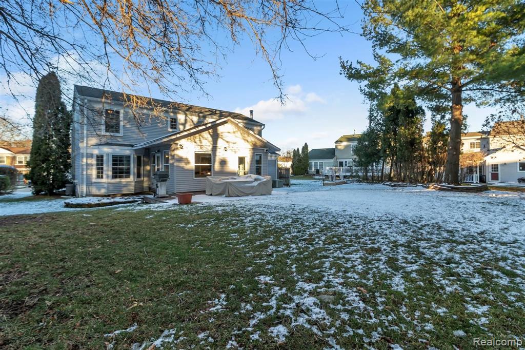 462 Whitney Drive Rochester Hills, MI 48307 - Photo 43 of 49