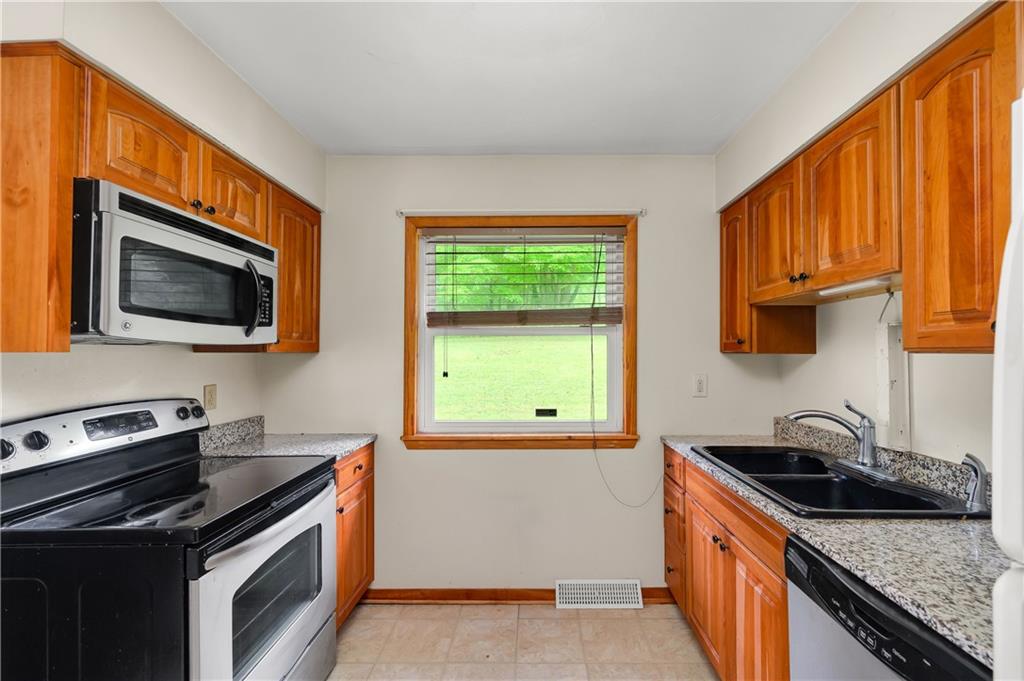 50 Flat Road Mercer, PA 16137 - Photo 18 of 40 Gallery Image 18