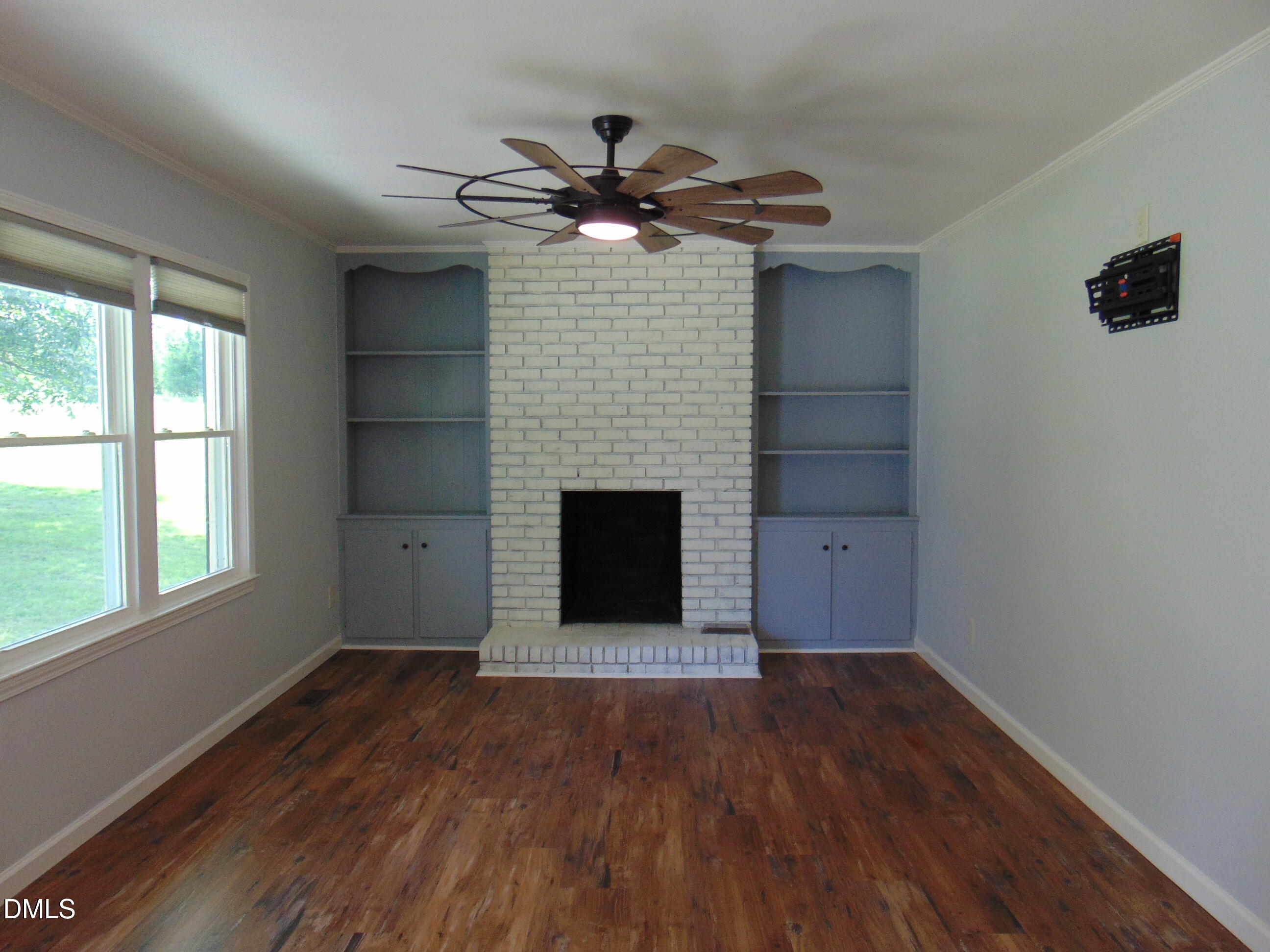 3155 Kelly Road Henderson, NC 27537 - Photo 2 of 27 DSC04403