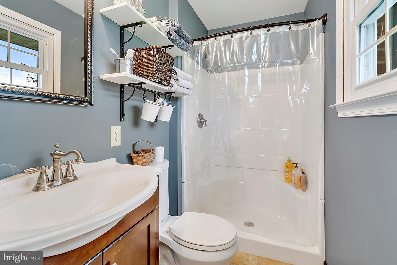 8005 Barron Farm Road Catlett, VA 20119 - Photo 21 of 42 Master Bath