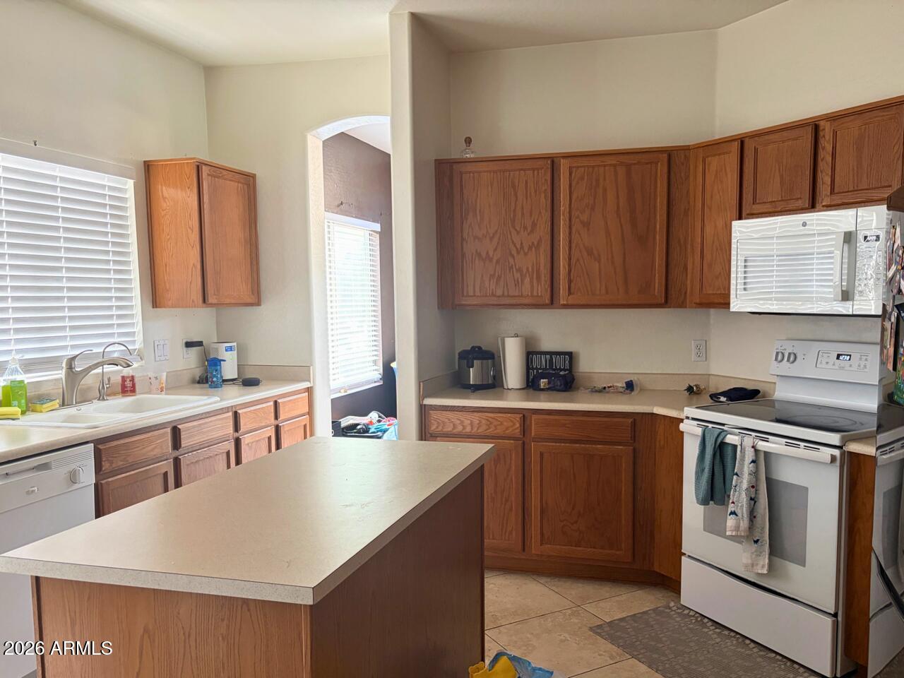 1650 South Crismon Road, Unit 32 Mesa, AZ 85209 - Photo 6 of 9 Untitled design - 3