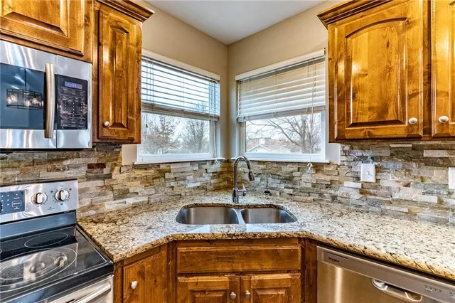 $325,000 | 1206 Kimmy Lane, Warrensburg, MO 64093