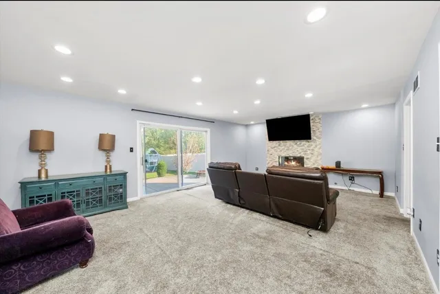 $299,900 | 255 Central Avenue, Matteson, IL 60443