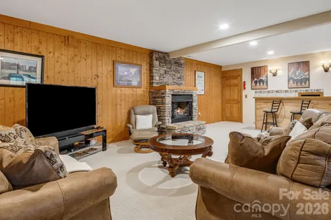 $700,000 | 189 Cameron Lane, Lake Lure, NC 28746