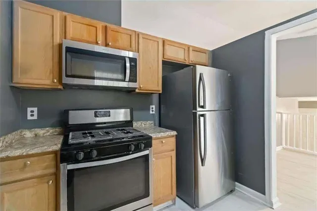 $1,500 | 6925 Cainwood Drive, Atlanta, GA 30349