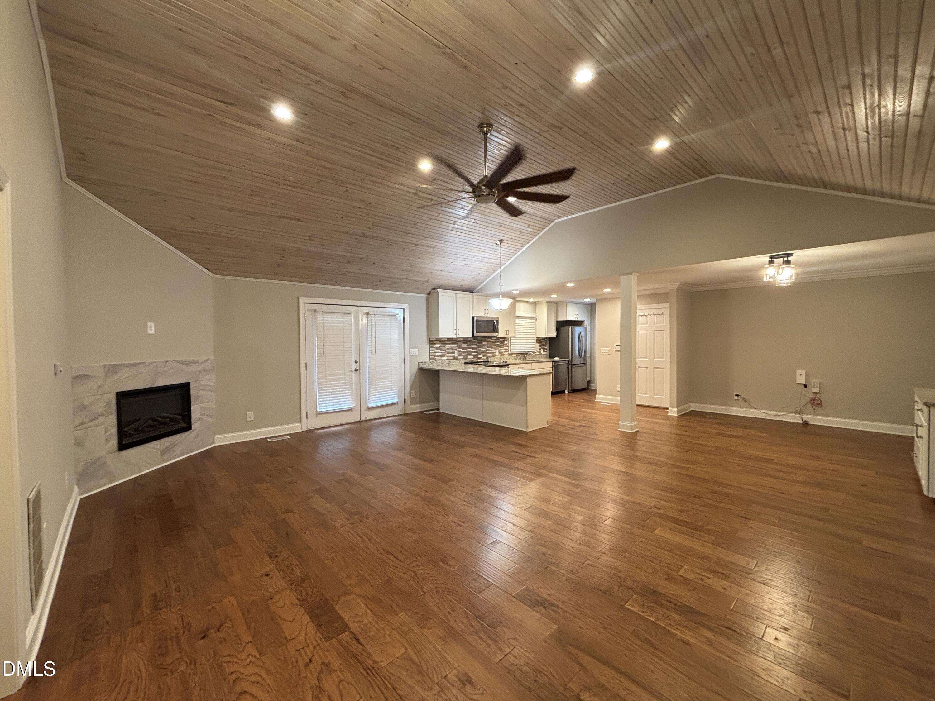501 Merrie Road Raleigh, NC 27606 - Photo 2 of 63 20260616_142909874_iOS