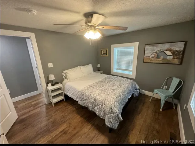 $259,950 | 2506 South Mt Zion Church Road, Pekin, IN 47165