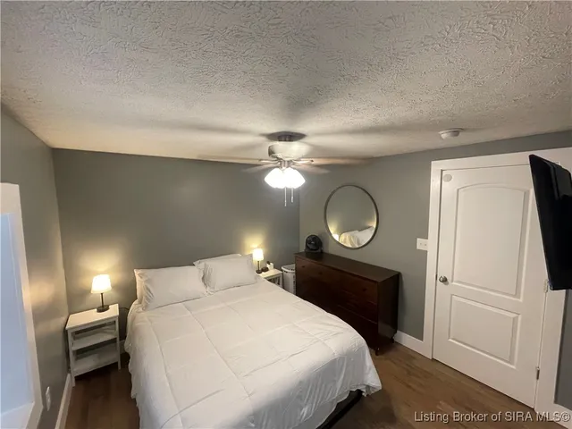 $259,950 | 2506 South Mt Zion Church Road, Pekin, IN 47165