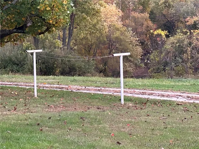 $259,950 | 2506 South Mt Zion Church Road, Pekin, IN 47165