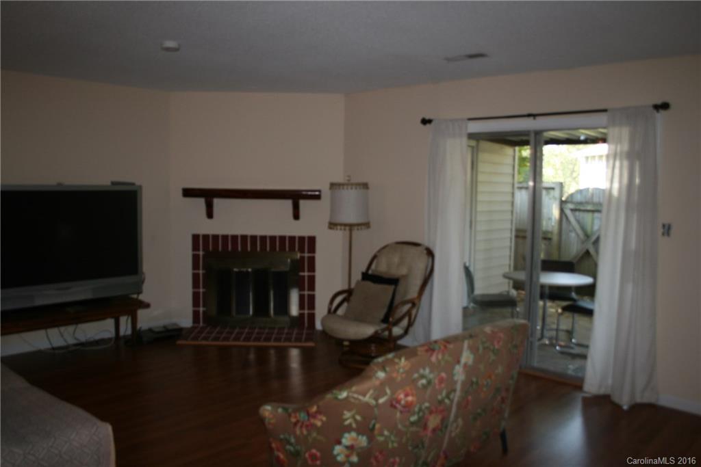 8084 Knights Bridge Road, Unit 276 Charlotte, NC 28210 - Photo 4 of 24 Gallery Image 4