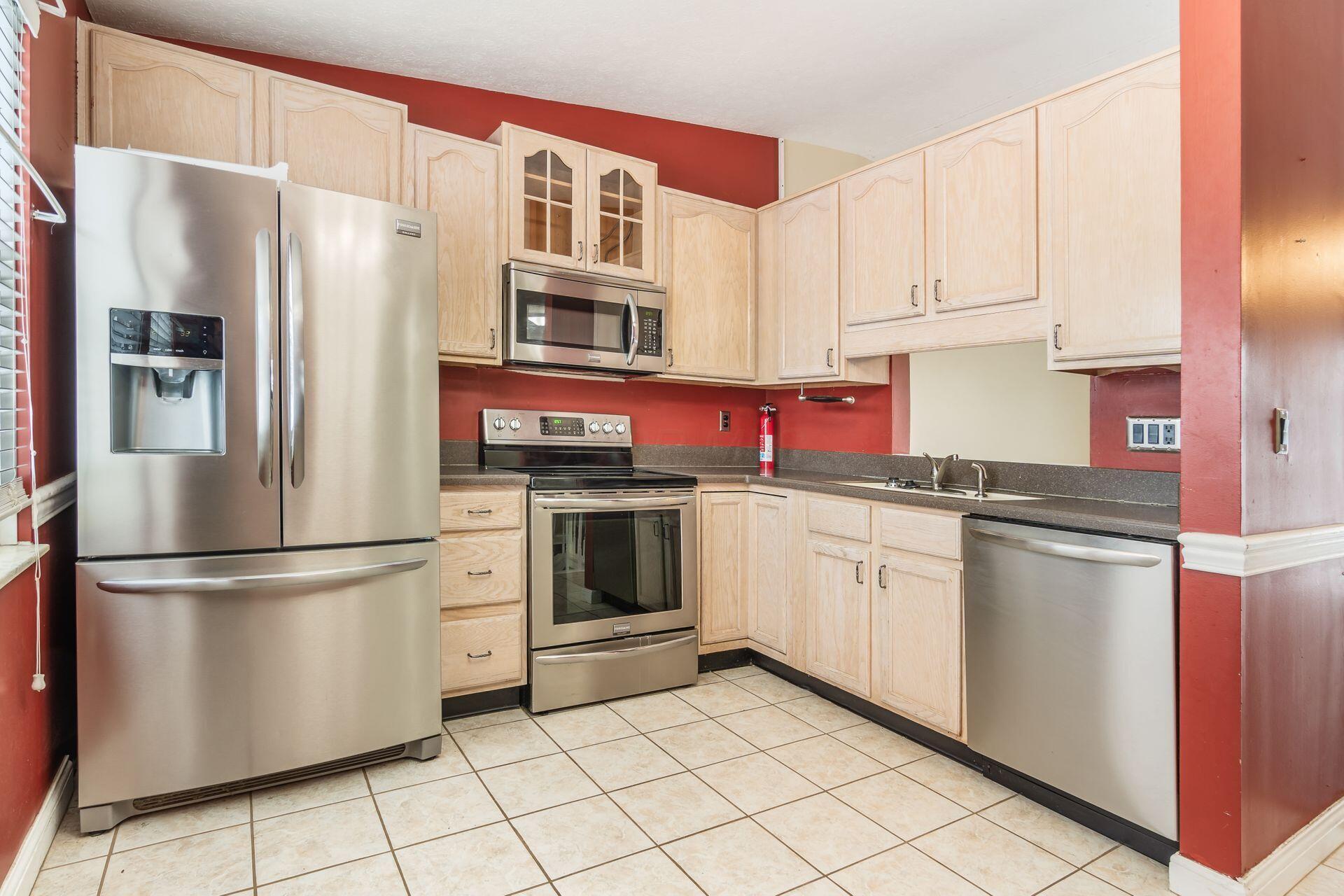 1259 Klamath Falls Road Columbus, OH 43085 - Photo 10 of 36 014__i 1259 Klamath Falls 062