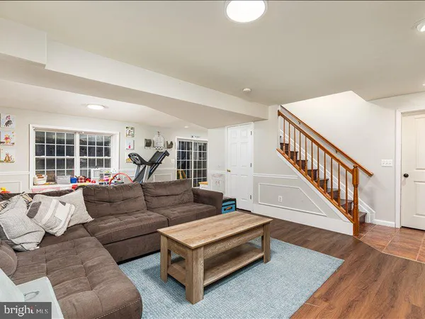 $749,000 | 209 East A Street, Purcellville, VA 20132