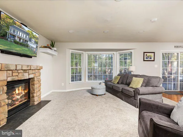 $749,000 | 209 East A Street, Purcellville, VA 20132