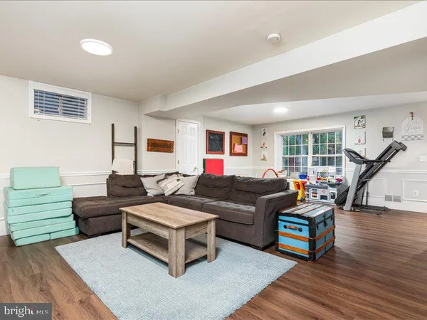 $749,000 | 209 East A Street, Purcellville, VA 20132
