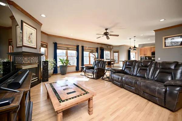 $725,000 | 63627 170th Avenue, Kellogg, MN 55945