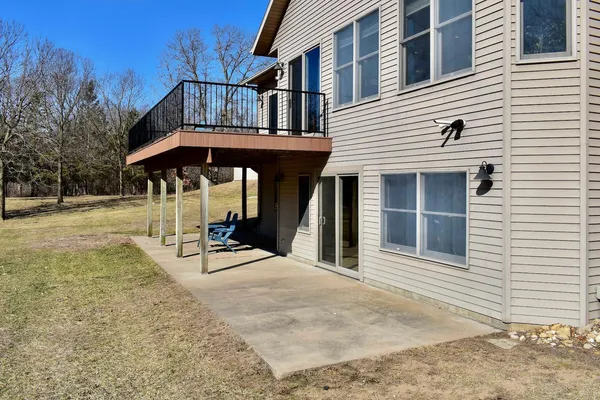 $725,000 | 63627 170th Avenue, Kellogg, MN 55945