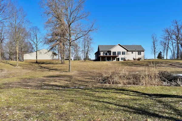 $725,000 | 63627 170th Avenue, Kellogg, MN 55945