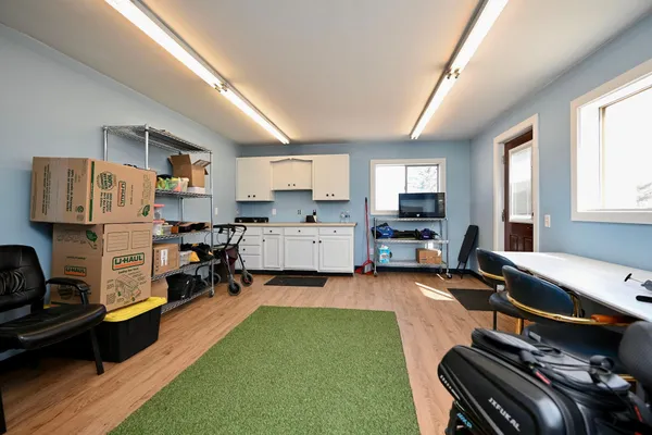 $725,000 | 63627 170th Avenue, Kellogg, MN 55945