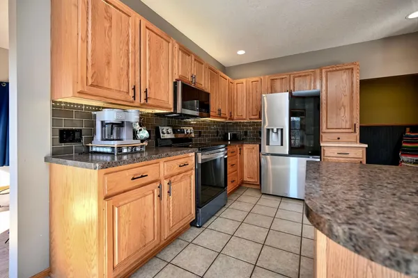 $725,000 | 63627 170th Avenue, Kellogg, MN 55945