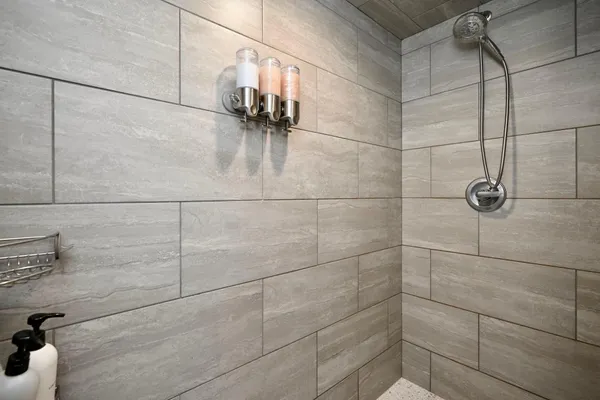 $725,000 | 63627 170th Avenue, Kellogg, MN 55945