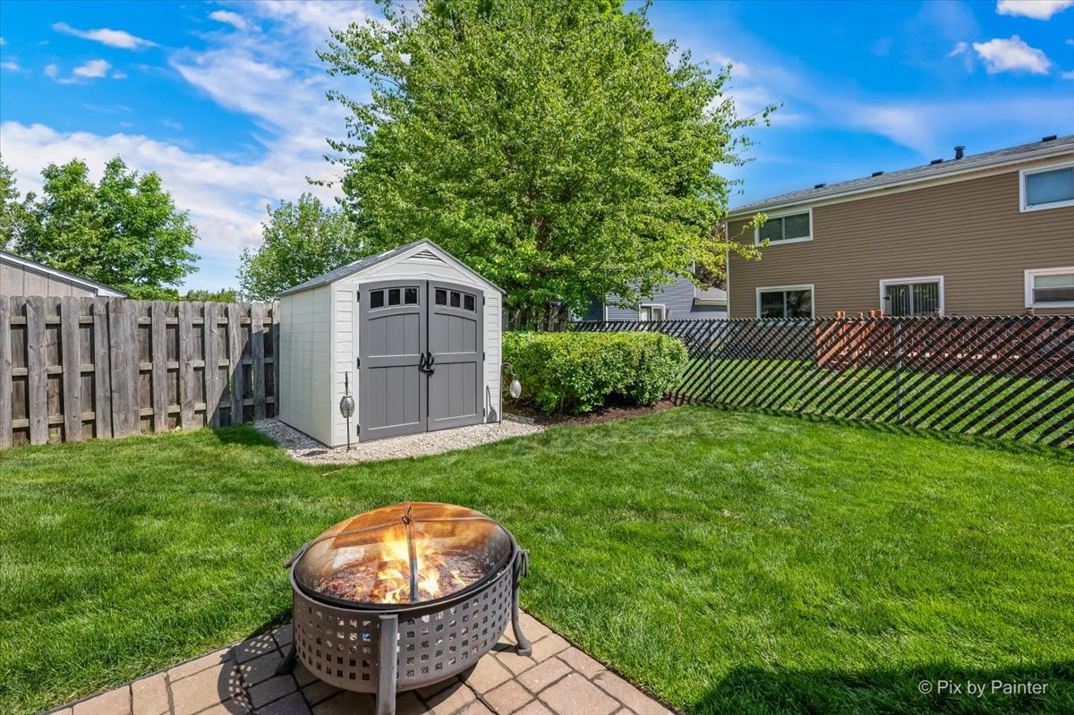 575 Rodenburg Road Roselle, IL 60172 - Photo 6 of 24