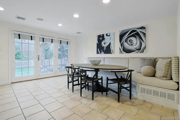 $2,550,000 | 250 Mamaroneck Road, Scarsdale, NY 10583