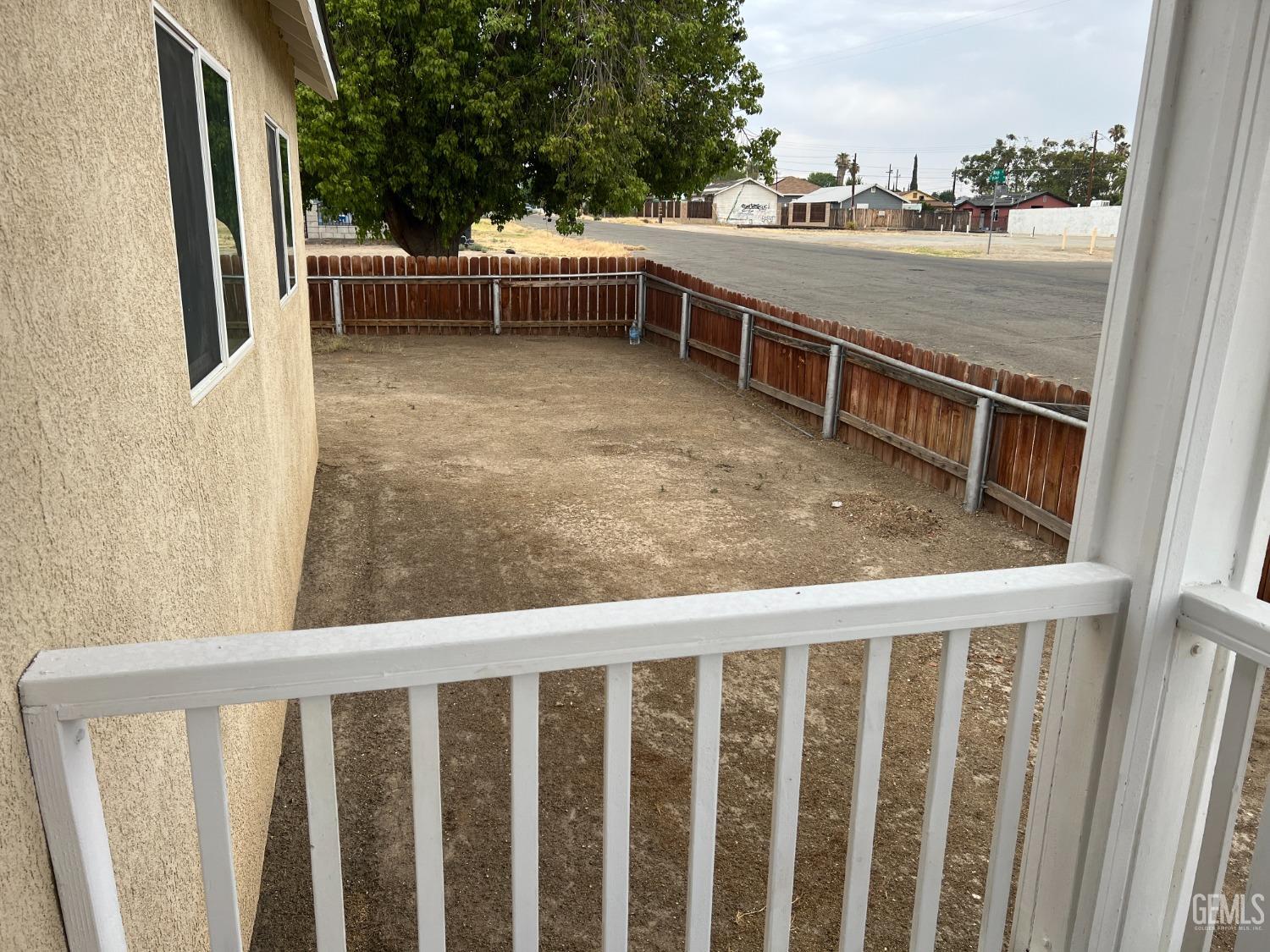 Undisclosed Address Taft, CA 93268 - Photo 5 of 29