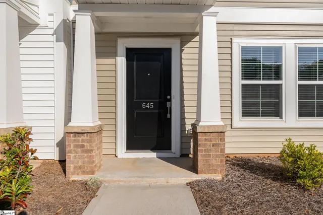 $207,500 | 645 Blossom Run, Spartanburg, SC 29307