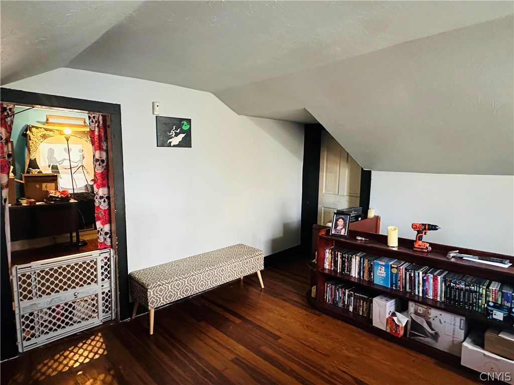 22 Scotch Hill Road Marcellus, NY 13108 - Photo 16 of 28 Landing at top of stairs w/built in bookcase.