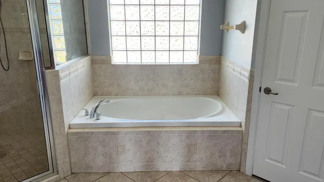 $2,700 | 5610 Northwest North Crisona Circle, Port St. Lucie, FL 34986