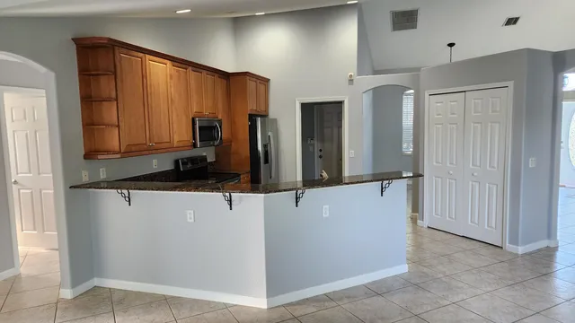 $2,700 | 5610 Northwest North Crisona Circle, Port St. Lucie, FL 34986