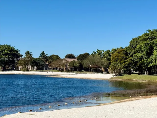 $212,000 | 15300 Southwest 106th Terrace, Unit 515, Miami, FL 33196