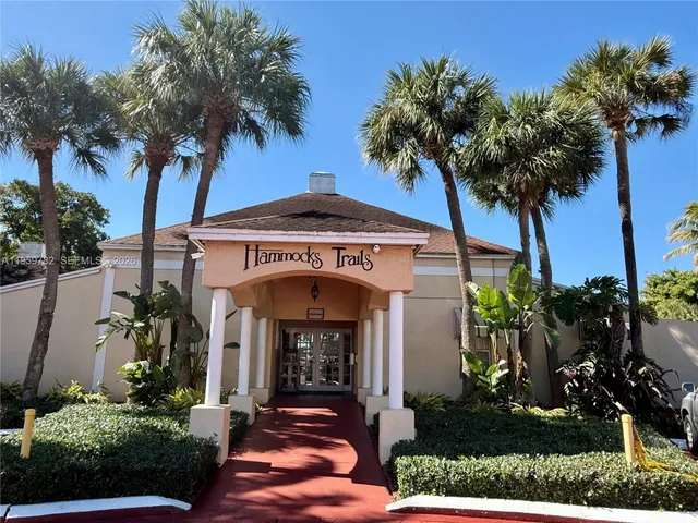 $212,000 | 15300 Southwest 106th Terrace, Unit 515, Miami, FL 33196