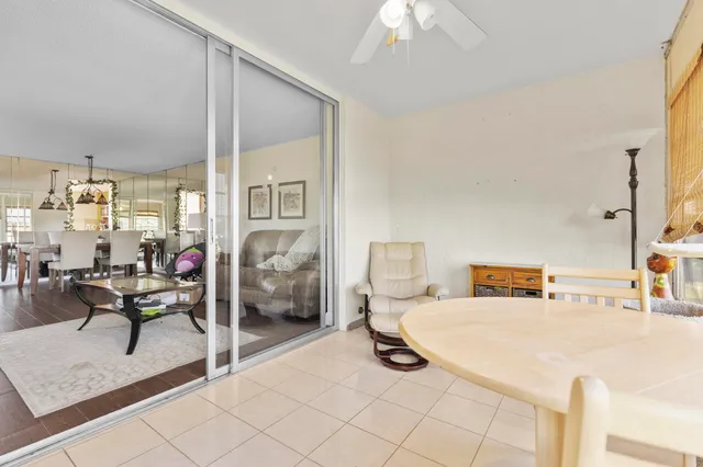 $180,000 | 14671 Bonaire Boulevard, Unit 404, Delray Beach, FL 33446