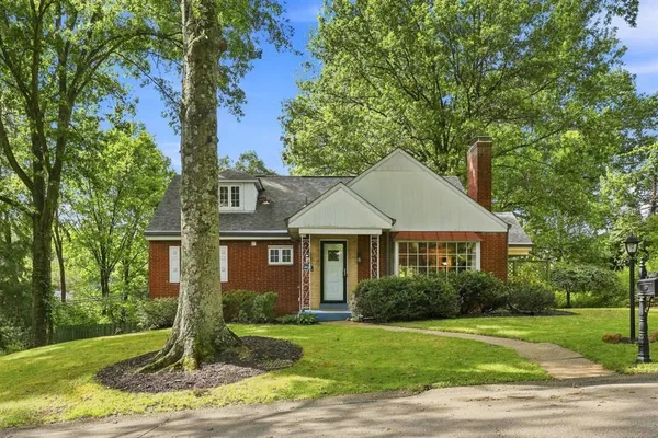 $360,000 | 1918 Hampstead Drive, Pittsburgh, PA 15235