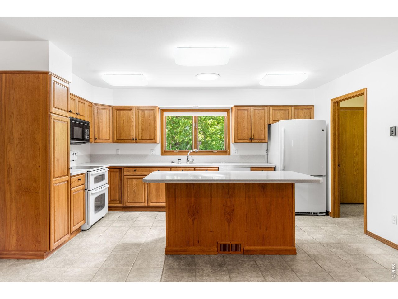 1591 Marshall Road Boulder, CO 80305 - Photo 12 of 50